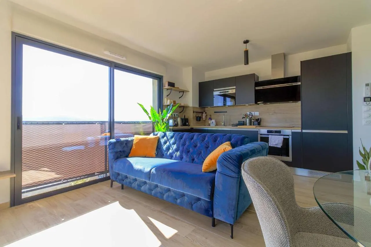 Apartament Select'Sohome - Appartement Face A La Mer Avec Piscine A Bormes-Les-Mimosas - Capnat-C04